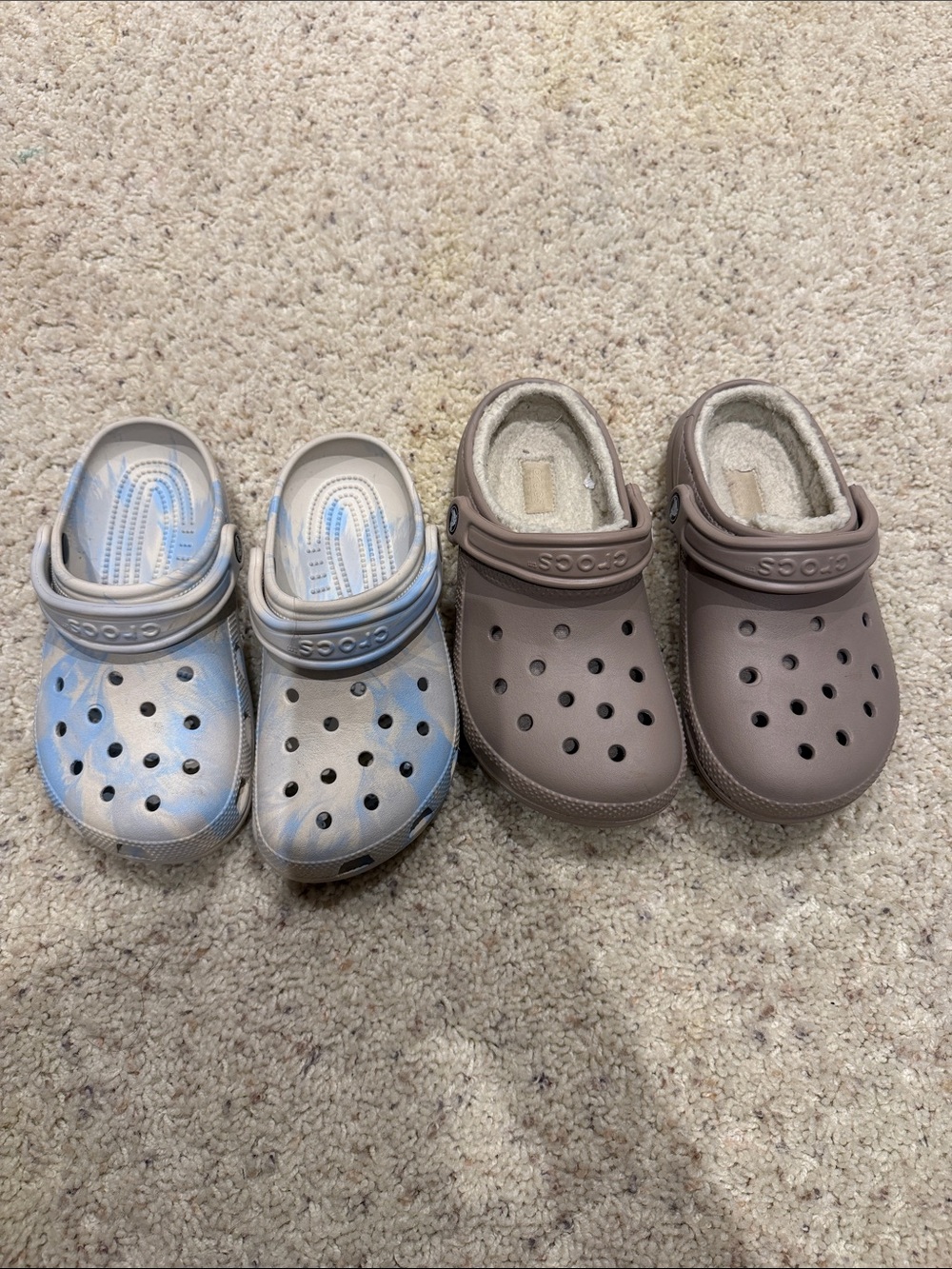 Crocs Classic Clog - Beige and Tie-Dye Blue